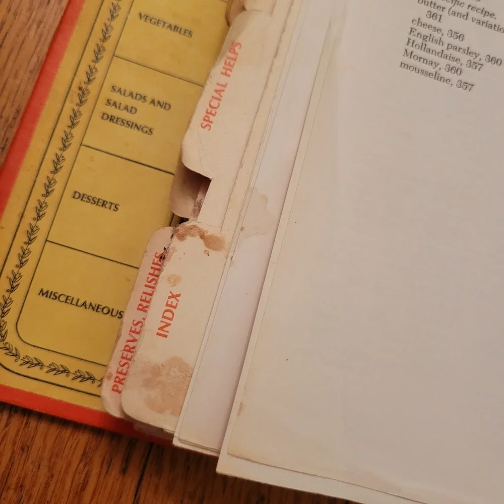 Betty Crocker 1971 Cookbook Ring Bound Red Vintage Retro 9th Printing Pie Cover - Picture 9 of 11